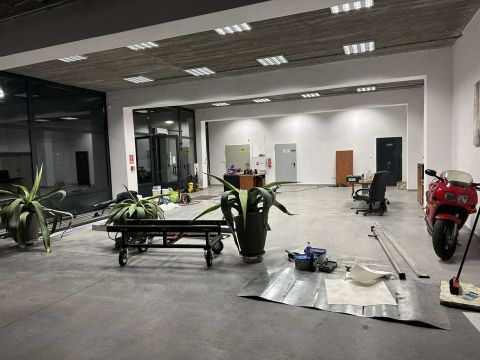 Wynajem Lokal handlowo-usługowy Wawer, Warszawa